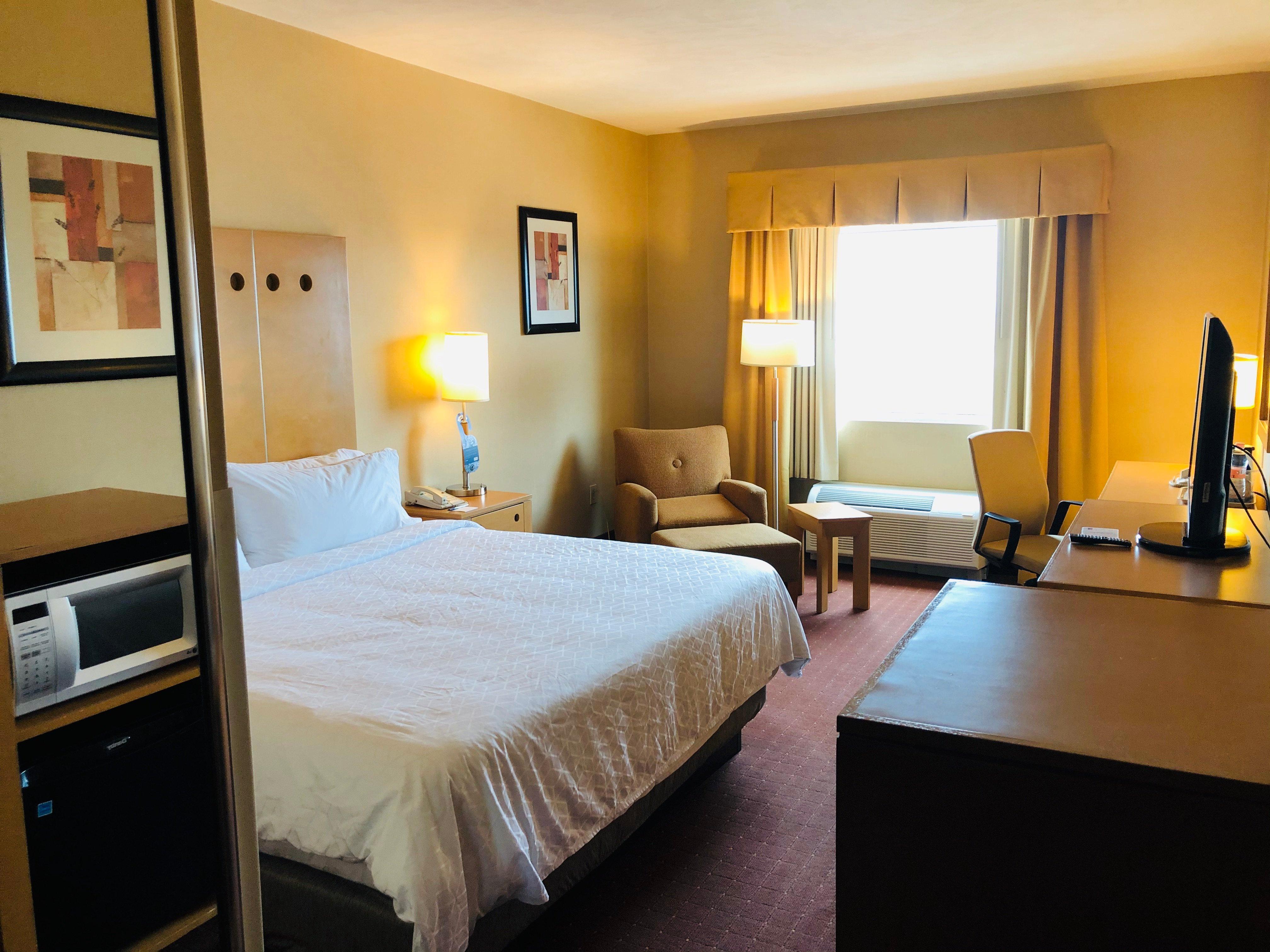 Holiday Inn Express Saltillo Zona Aeropuerto By Ihg Bagian luar foto