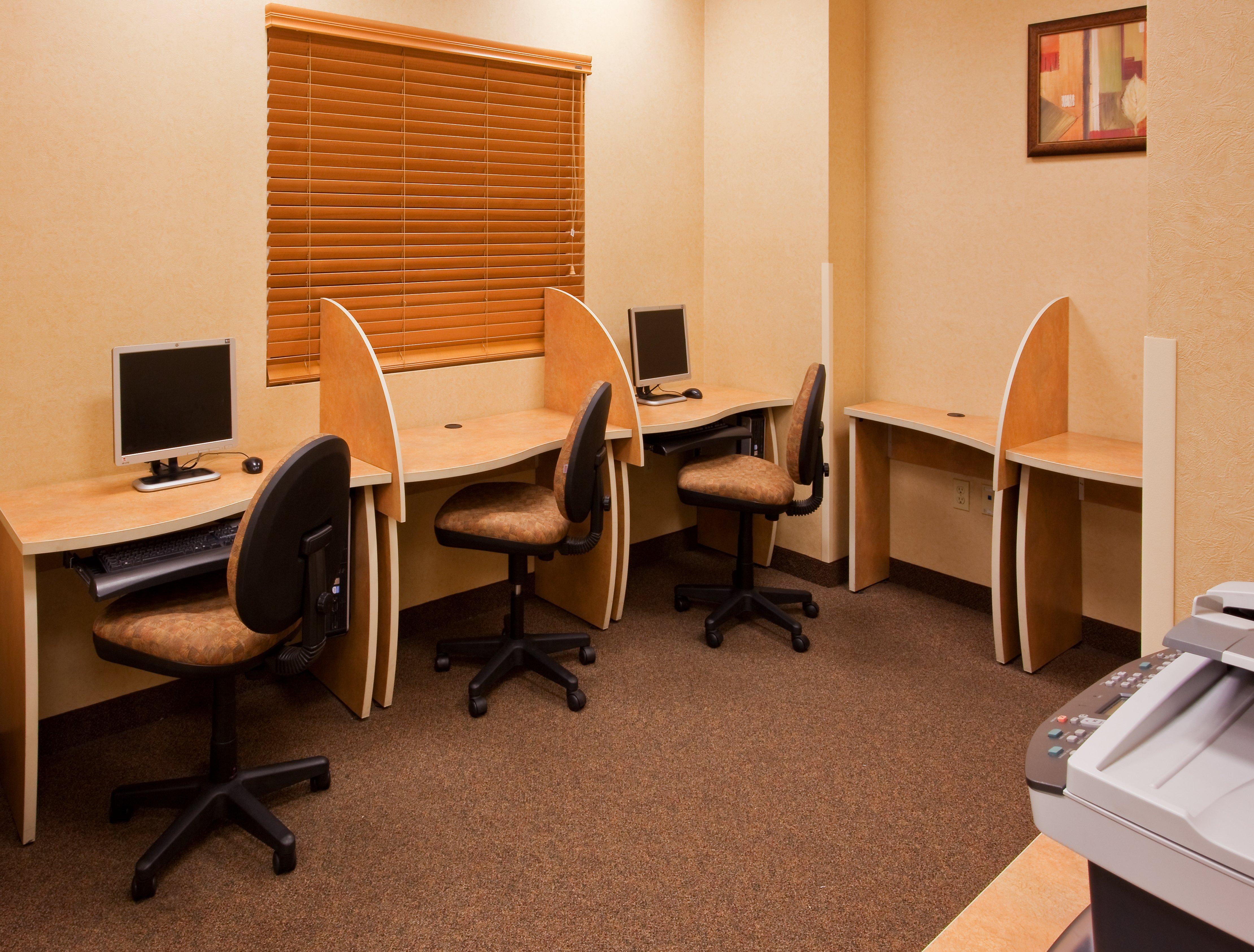 Holiday Inn Express Saltillo Zona Aeropuerto By Ihg Bagian luar foto